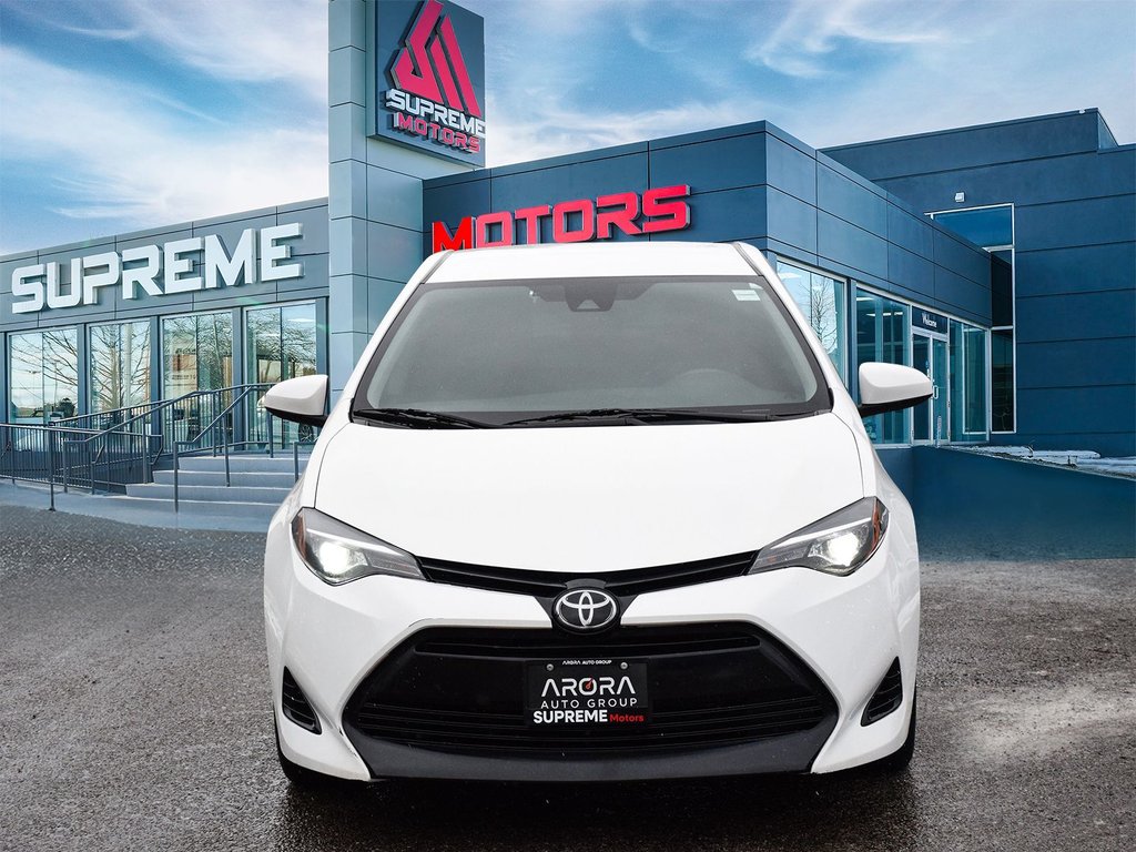 2018 Toyota Corolla LE in Mississauga, Ontario - 3 - w1024h768px