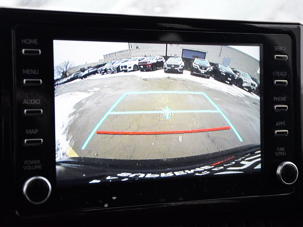 2021 Toyota Corolla LE in Mississauga, Ontario - 21 - w1024h768px