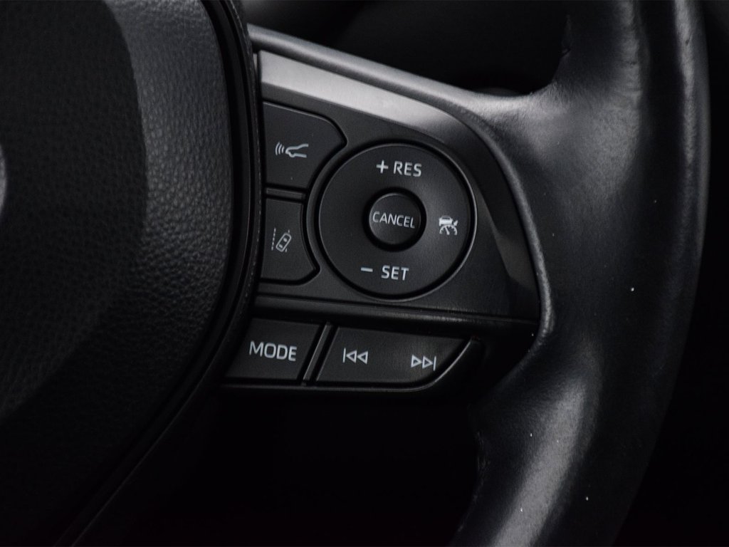 2021 Toyota Corolla LE in Mississauga, Ontario - 20 - w1024h768px