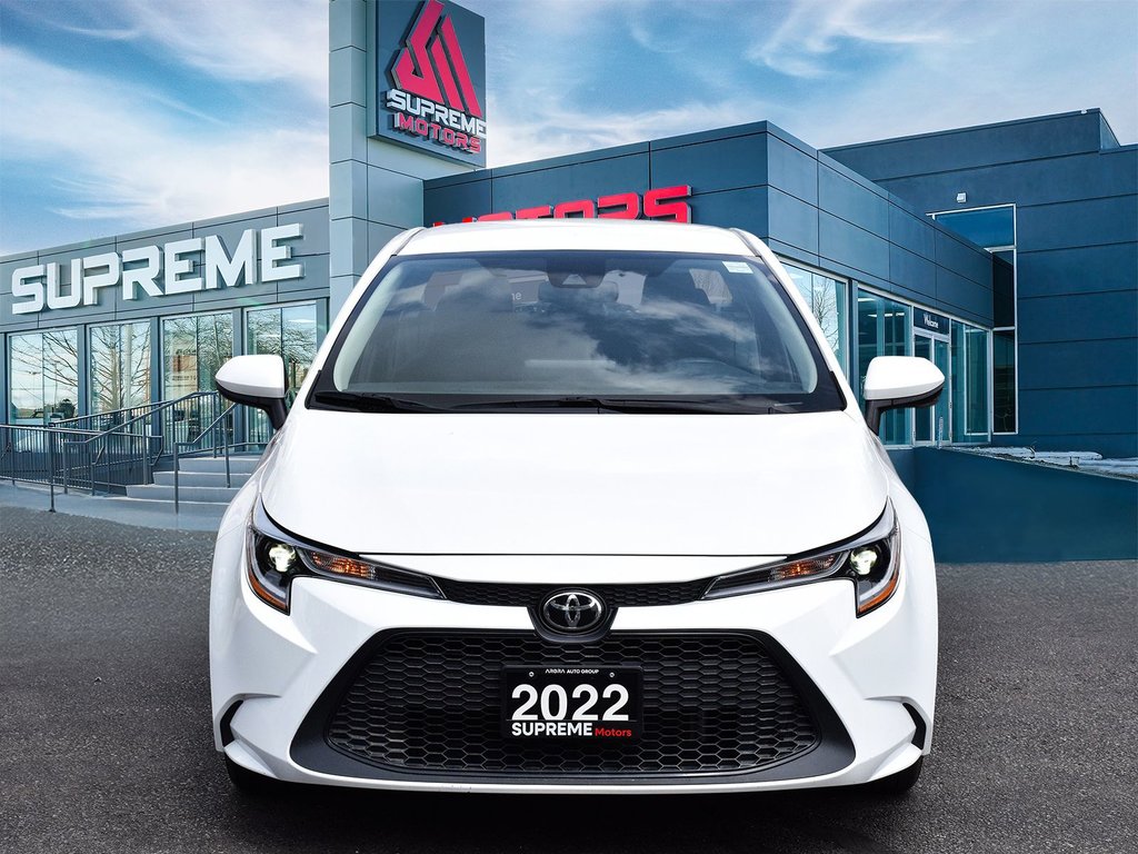 2022 Toyota Corolla LE in Mississauga, Ontario - 2 - w1024h768px
