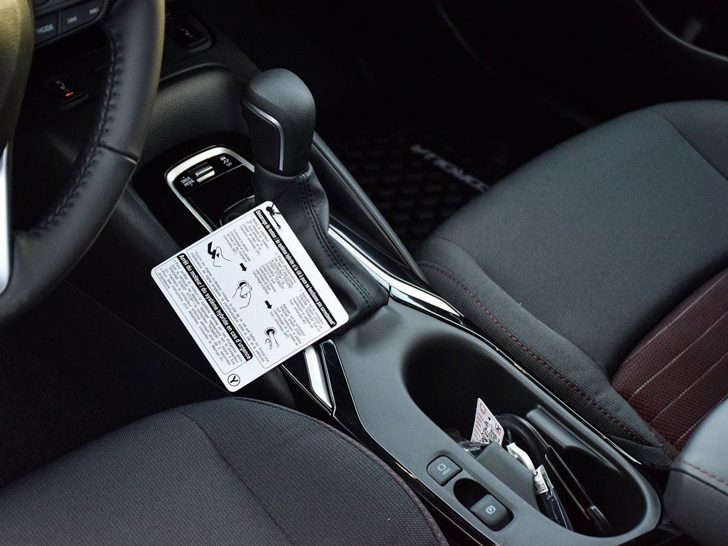 2025 Toyota Corolla SE UPGRADE in Mississauga, Ontario - 9 - w1024h768px
