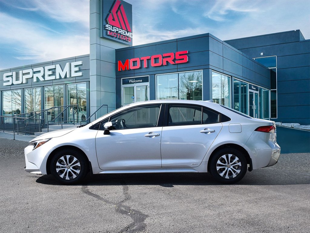 2025 Toyota Corolla HYBRID LE AWD in Mississauga, Ontario - 3 - w1024h768px