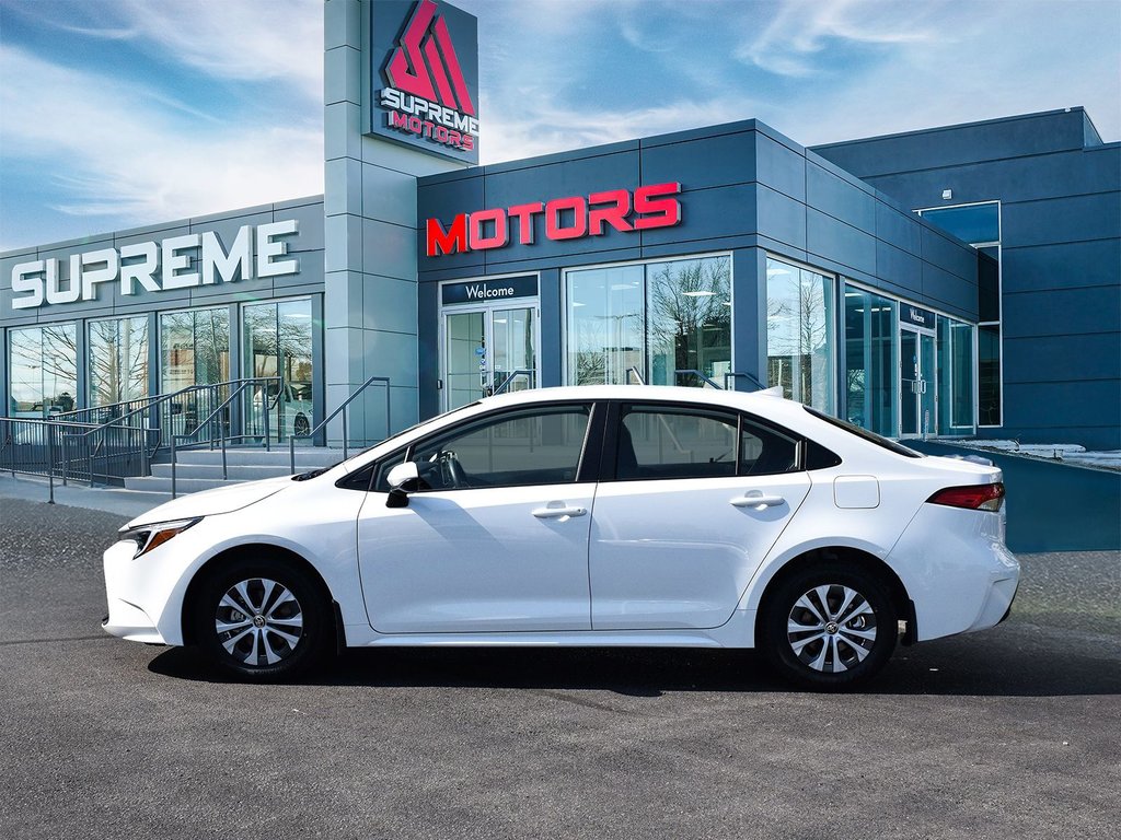 2025 Toyota Corolla Hybrid LE FWD in Mississauga, Ontario - 3 - w1024h768px