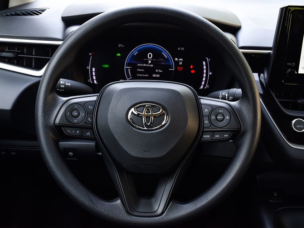 2025 Toyota Corolla HYBRID LE in Mississauga, Ontario - 17 - w1024h768px