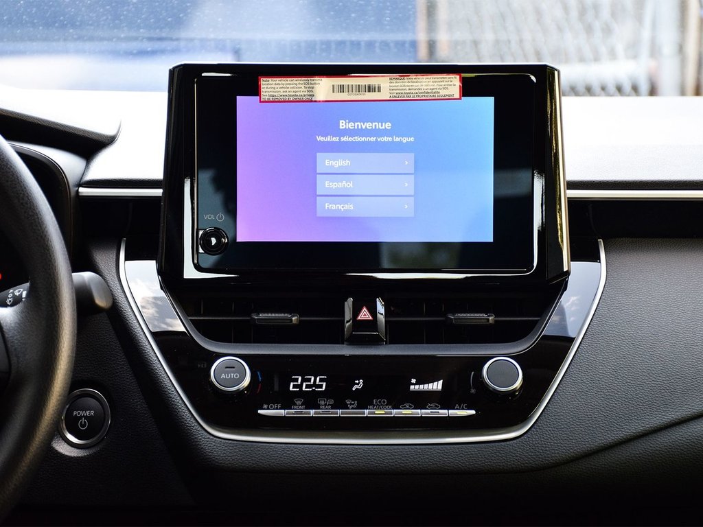 2025 Toyota Corolla HYBRID LE in Mississauga, Ontario - 14 - w1024h768px