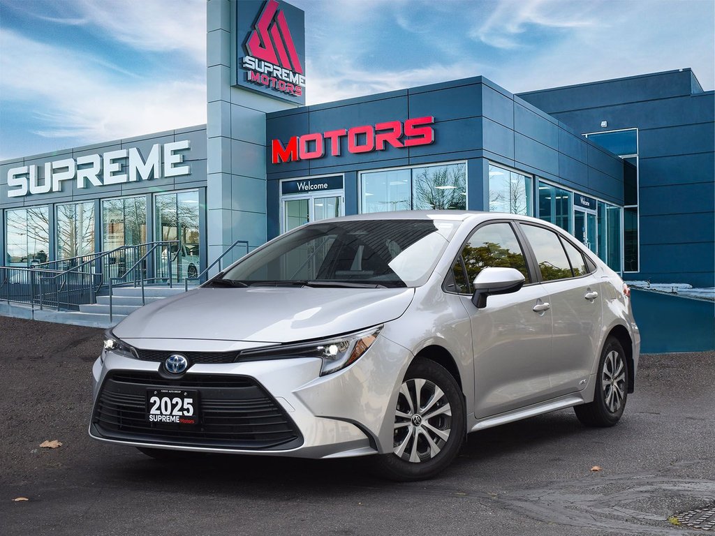 2025 Toyota Corolla Hybrid LE AWD in Mississauga, Ontario - 2 - w1024h768px