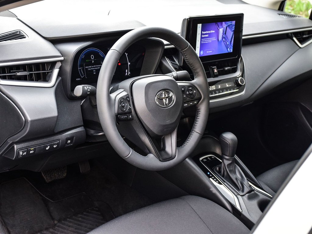2025 Toyota Corolla Hybrid LE AWD in Mississauga, Ontario - 7 - w1024h768px