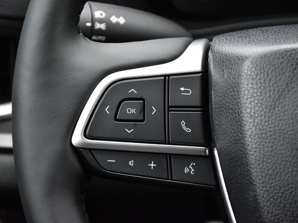 2025 Toyota GRAND HIGHLANDER HYBRID XLE AWD in Mississauga, Ontario - 21 - w1024h768px