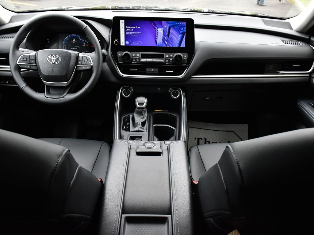 2025 Toyota GRAND HIGHLANDER HYBRID XLE AWD in Mississauga, Ontario - 15 - w1024h768px