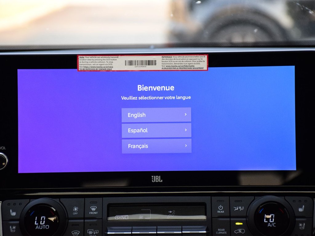 2025 Toyota GRAND HIGHLANDER HYBRID Limited 7P in Mississauga, Ontario - 15 - w1024h768px