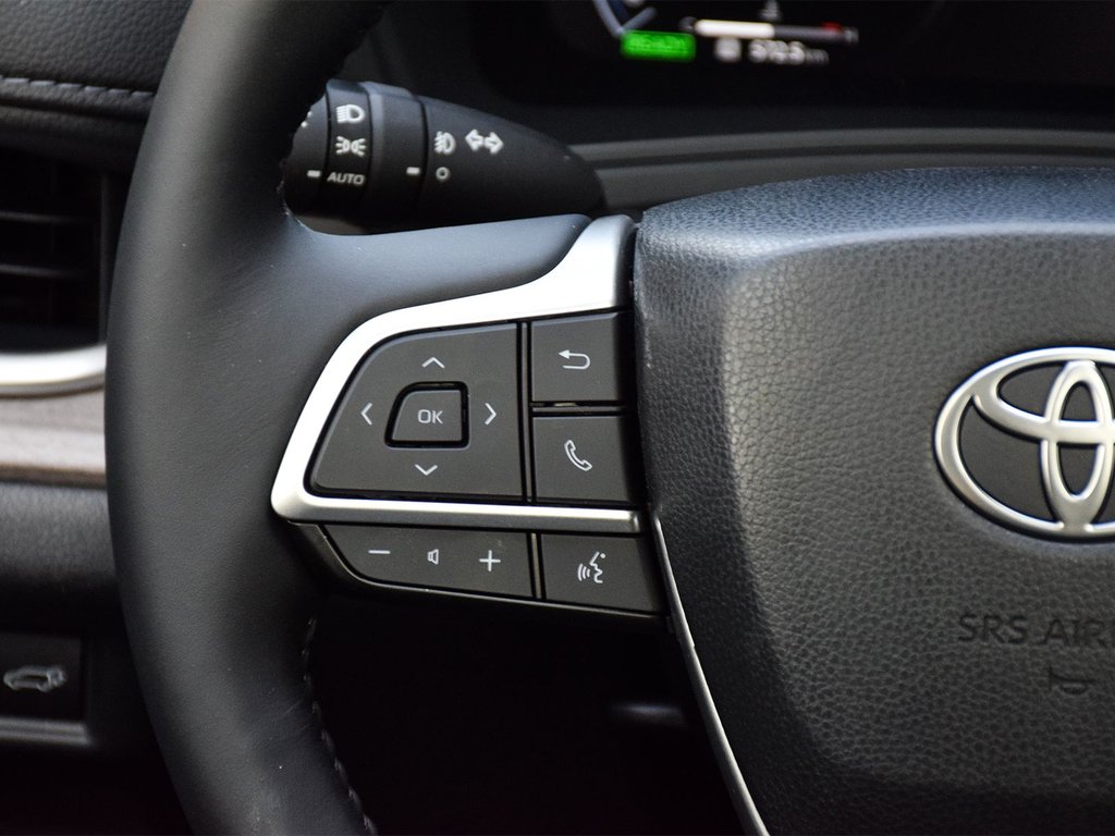 2025 Toyota GRAND HIGHLANDER HYBRID Limited 7P in Mississauga, Ontario - 18 - w1024h768px