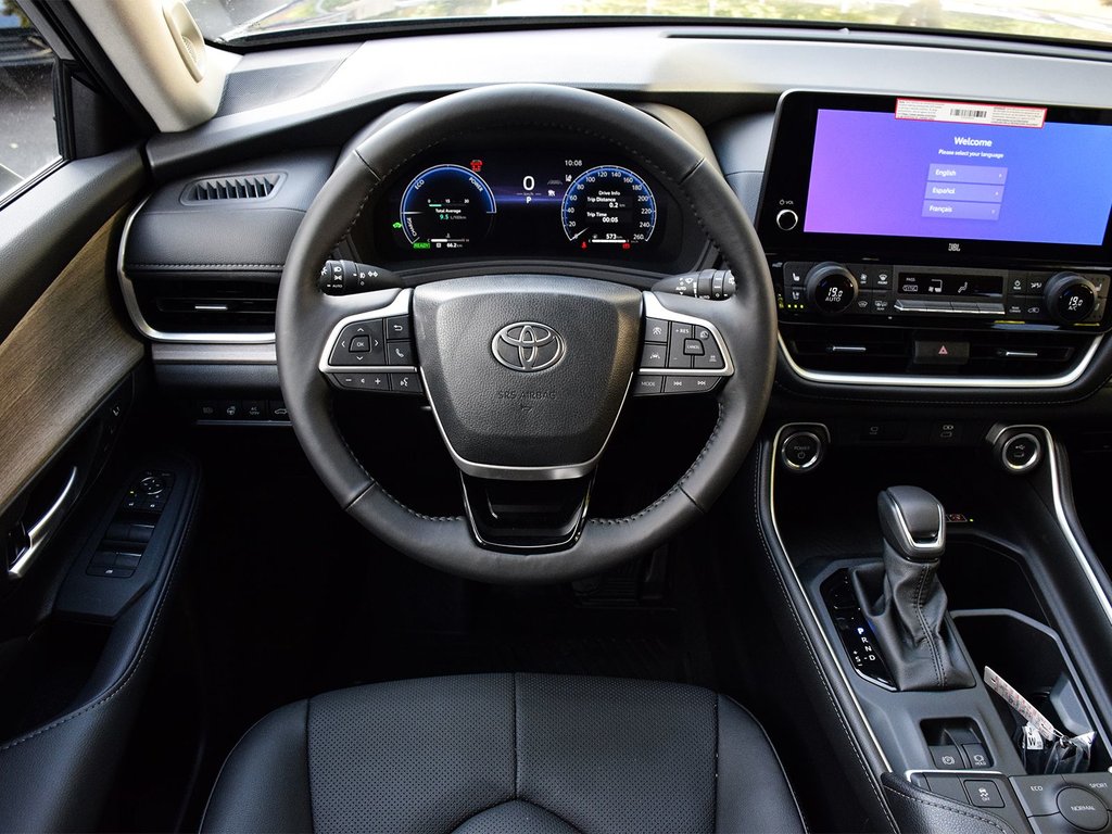 2025 Toyota GRAND HIGHLANDER HYBRID Limited 7P in Mississauga, Ontario - 21 - w1024h768px