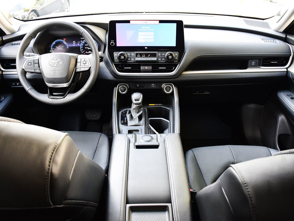 2025 Toyota GRAND HIGHLANDER HYBRID Limited 7P in Mississauga, Ontario - 16 - w1024h768px