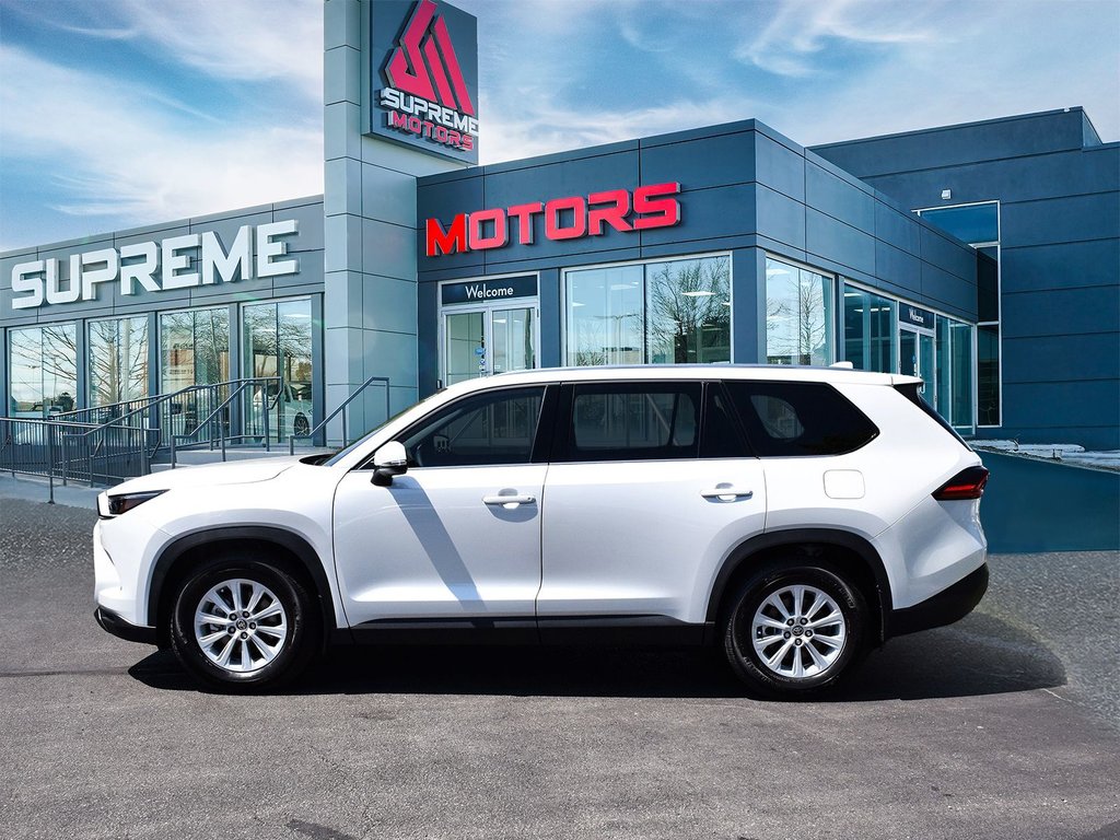 2025 Toyota GRAND HIGHLANDER HYBRID XLE in Mississauga, Ontario - 4 - w1024h768px