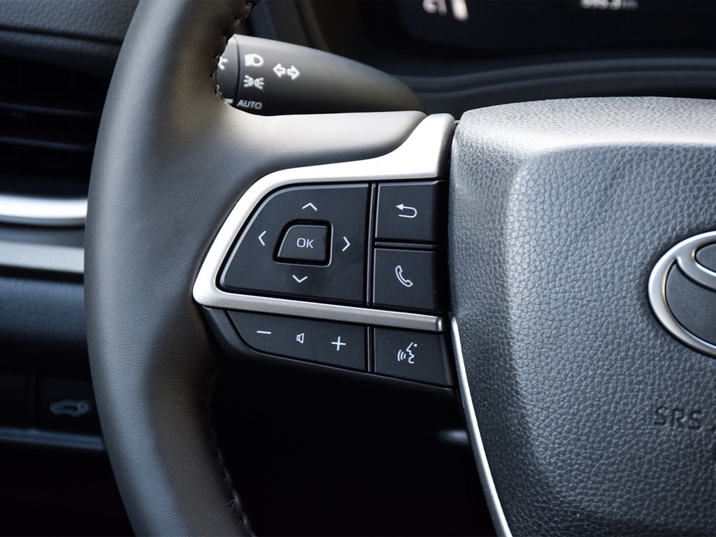 2025 Toyota Grand Highlander Hybrid XLE in Mississauga, Ontario - 21 - w1024h768px