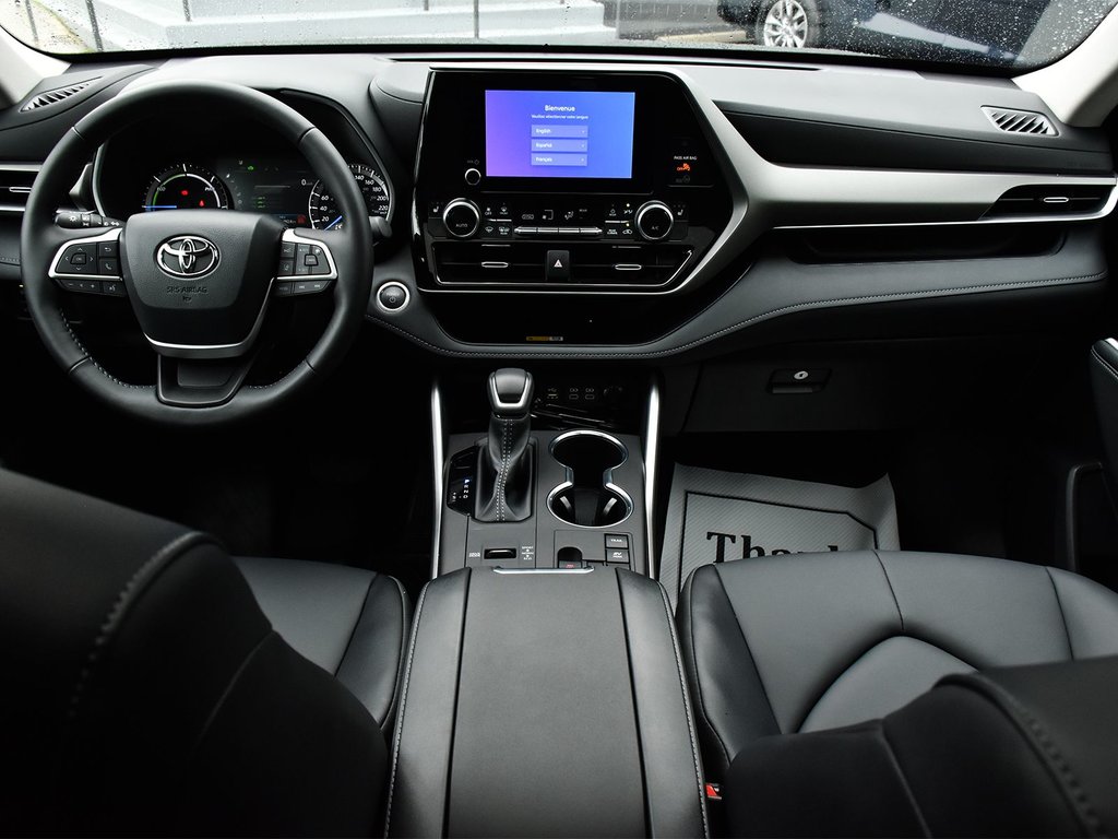 2025 Toyota Highlander hybrid XLE AWD in Mississauga, Ontario - 12 - w1024h768px