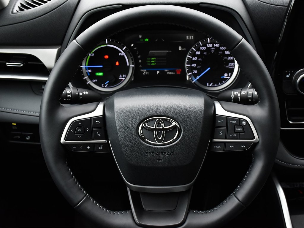 2025 Toyota Highlander hybrid XLE AWD in Mississauga, Ontario - 16 - w1024h768px