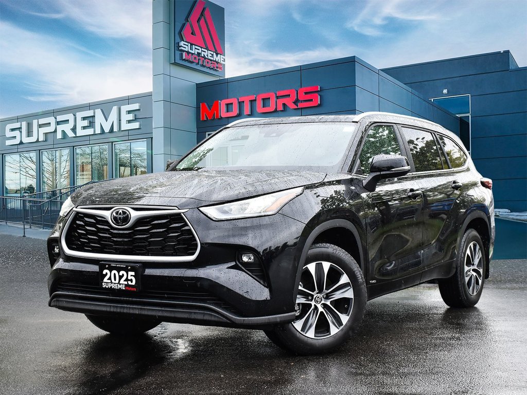 2025 Toyota Highlander hybrid XLE AWD in Mississauga, Ontario - 1 - w1024h768px