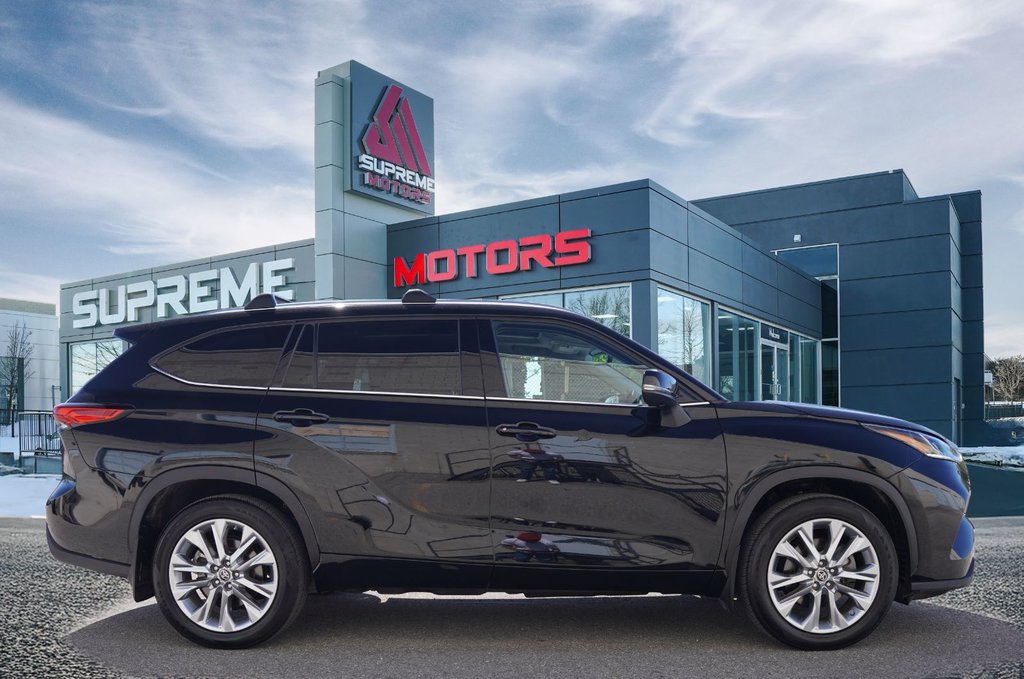 2023 Toyota Highlander Hybrid Limited in Mississauga, Ontario - 7 - w1024h768px