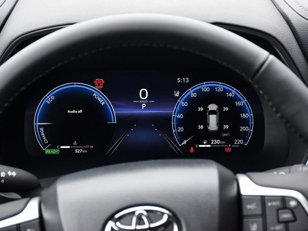 2025 Toyota Highlander Hybrid Platinum in Mississauga, Ontario - 20 - w1024h768px