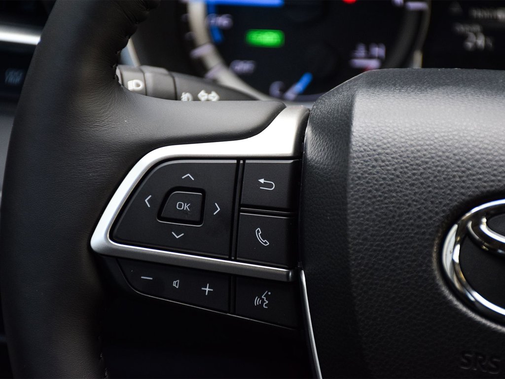 2025 Toyota Highlander hybrid XLE in Mississauga, Ontario - 19 - w1024h768px