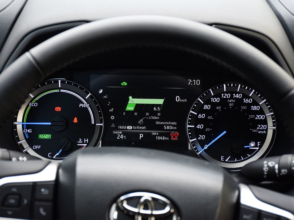 2025 Toyota Highlander hybrid XLE in Mississauga, Ontario - 18 - w1024h768px