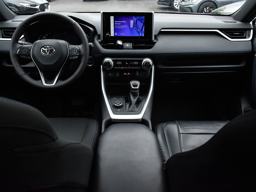 2023 Toyota RAV4 Hybrid SE in Mississauga, Ontario - 14 - w1024h768px