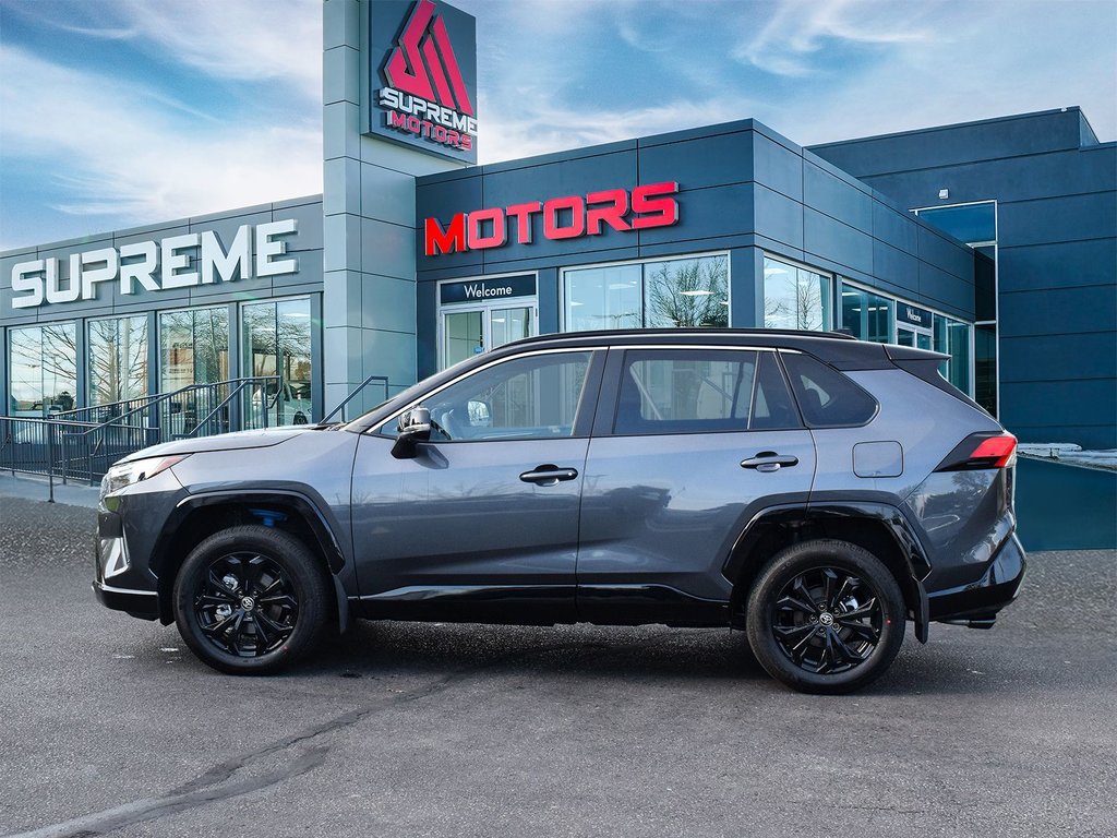 2025 Toyota RAV4 Hybrid Hybrid XSE TECH AWD in Mississauga, Ontario - 4 - w1024h768px