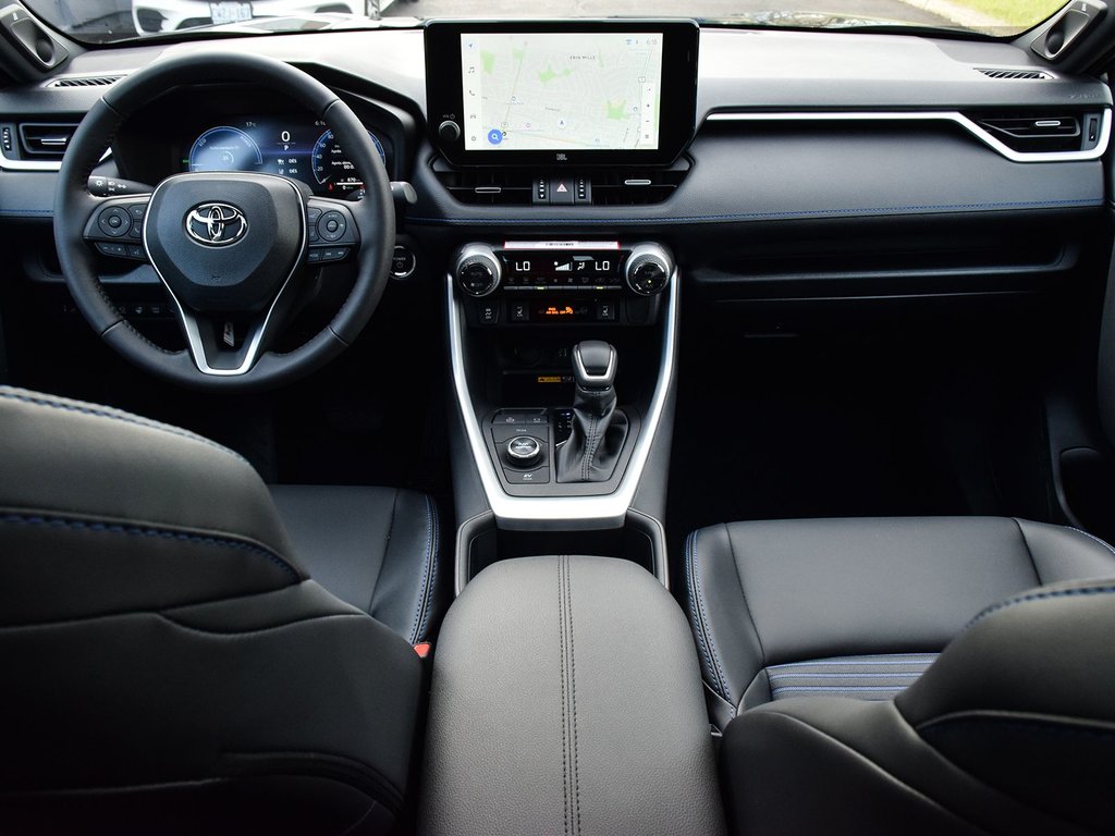 2025 Toyota RAV4 Hybrid Hybrid XSE TECH AWD in Mississauga, Ontario - 13 - w1024h768px