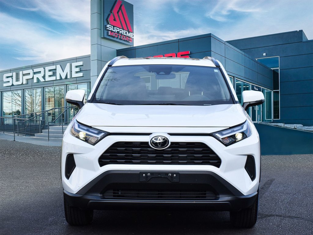 2025 Toyota RAV4 Hybrid Hybrid XLE AWD in Mississauga, Ontario - 2 - w1024h768px