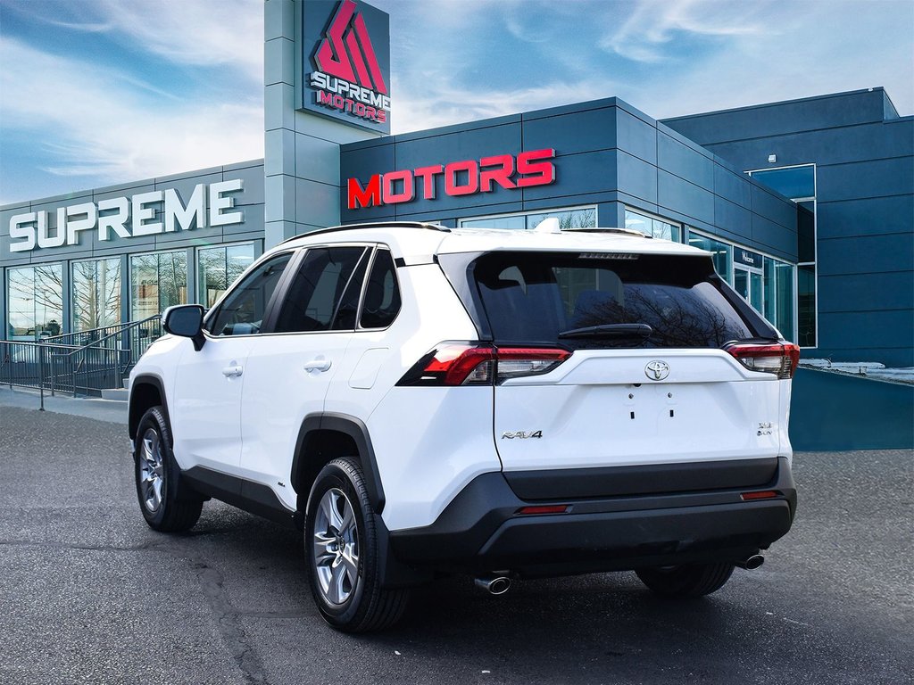 2025 Toyota RAV4 Hybrid Hybrid XLE AWD in Mississauga, Ontario - 4 - w1024h768px