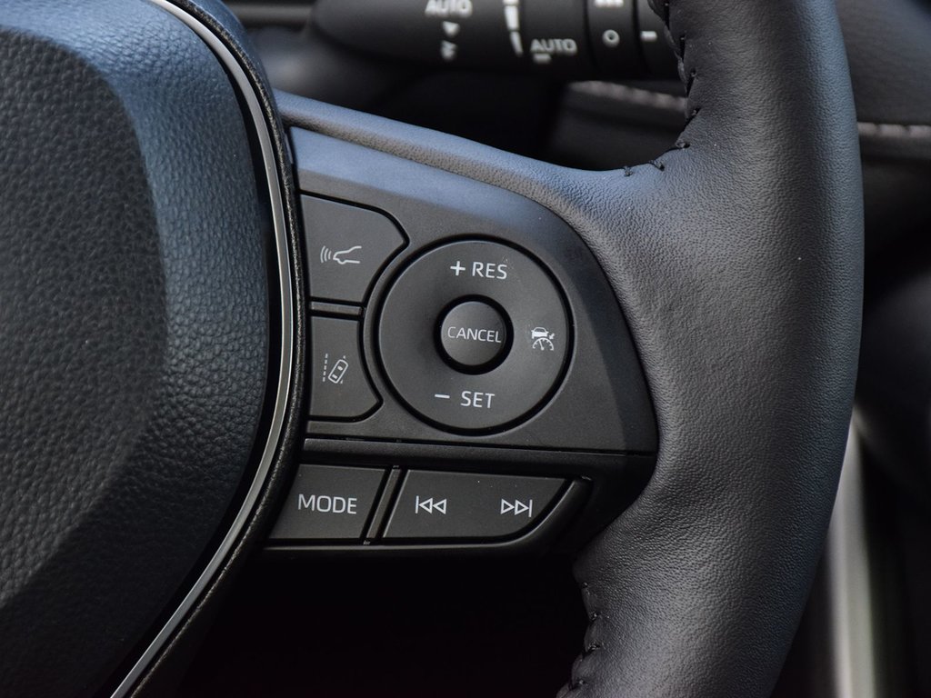 2025 Toyota RAV4 Hybrid Hybrid Limited AWD in Mississauga, Ontario - 20 - w1024h768px