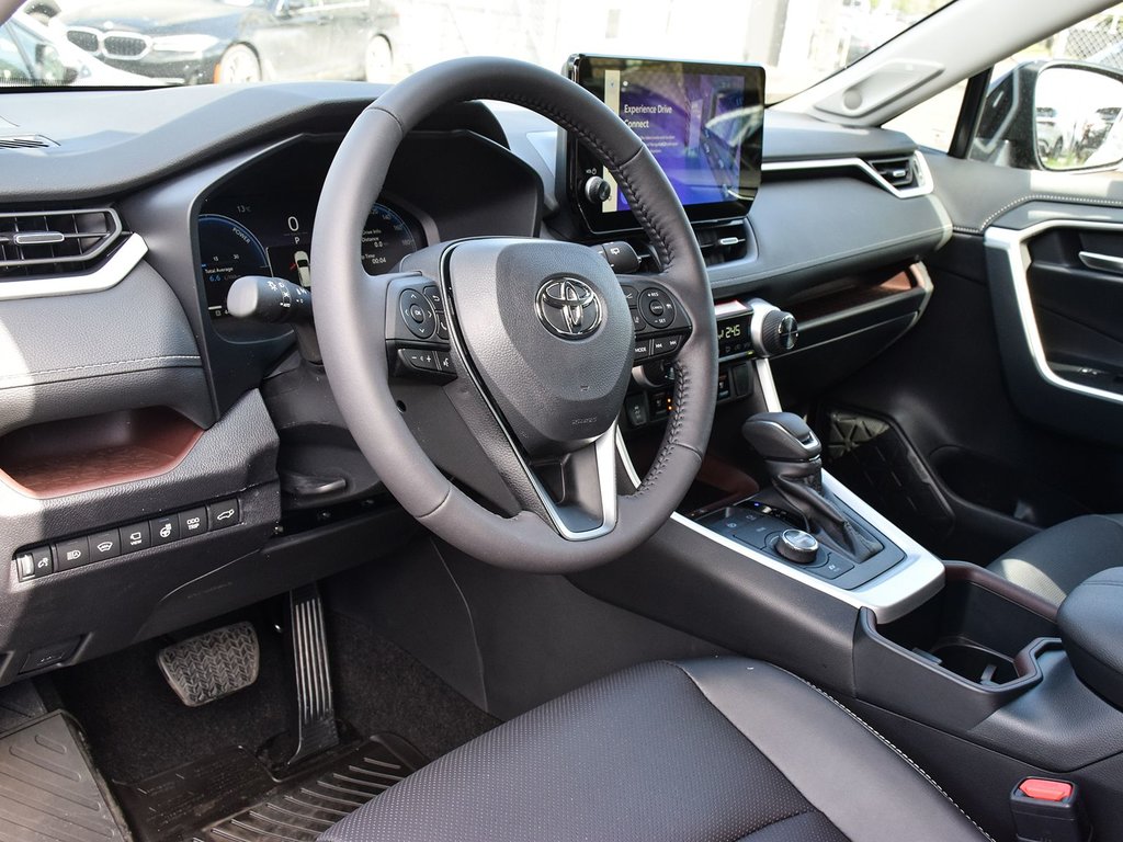 2025 Toyota RAV4 Hybrid Hybrid Limited AWD in Mississauga, Ontario - 7 - w1024h768px