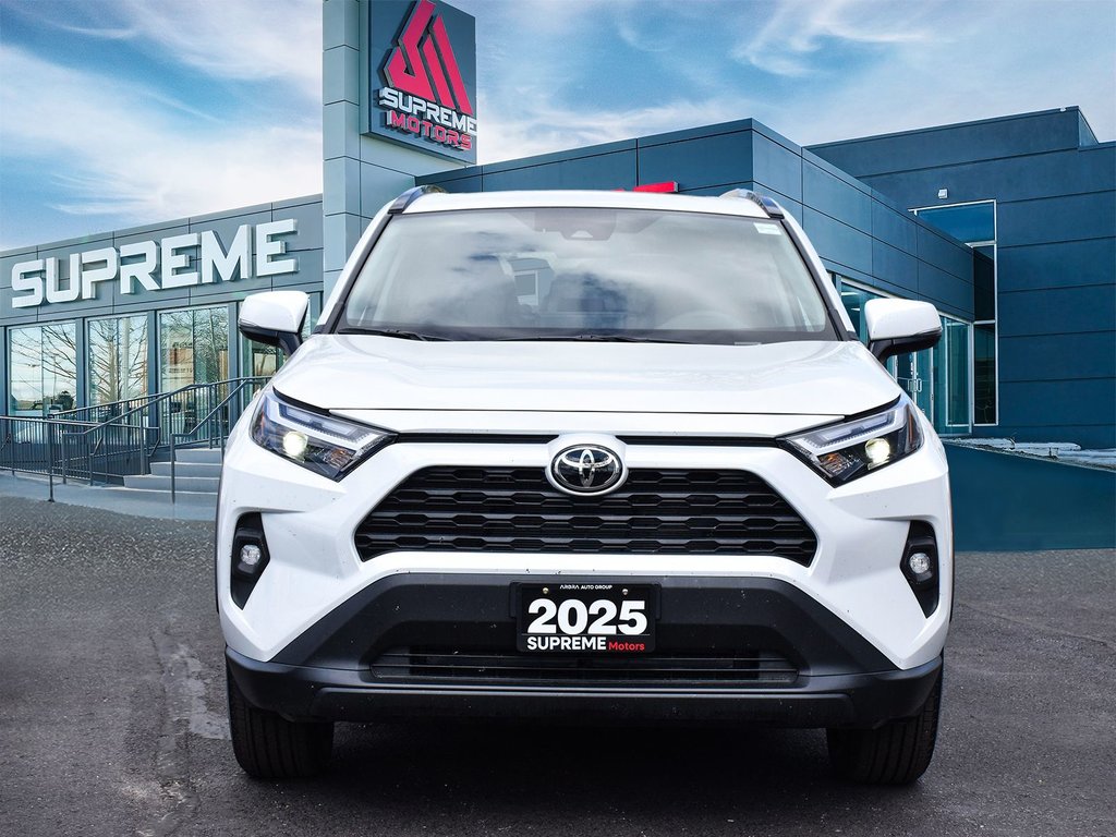 2025 Toyota RAV4 Hybrid XLE PREMIUM AWD in Mississauga, Ontario - 3 - w1024h768px