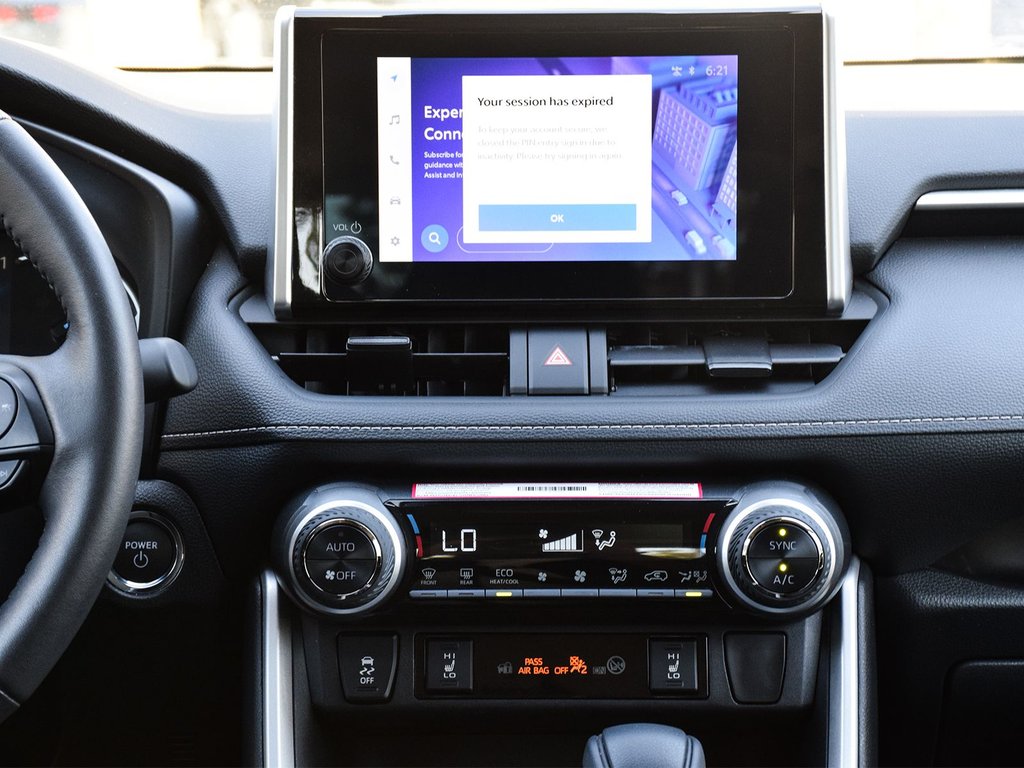 2025 Toyota RAV4 Hybrid XLE in Mississauga, Ontario - 15 - w1024h768px