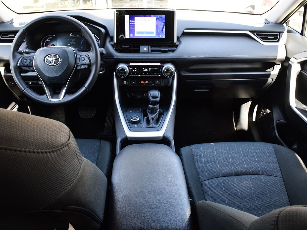 2025 Toyota RAV4 Hybrid XLE in Mississauga, Ontario - 13 - w1024h768px