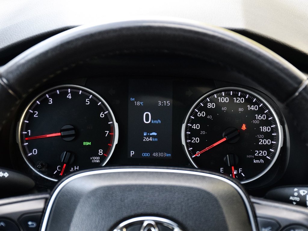 2021 Toyota RAV4 XLE in Mississauga, Ontario - 20 - w1024h768px