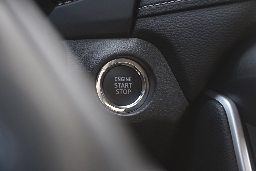 2022 Toyota RAV4 XLE AWD in Mississauga, Ontario - 18 - w1024h768px