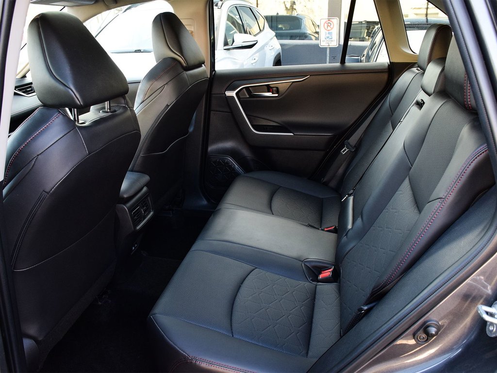 2022 Toyota RAV4 Trail in Mississauga, Ontario - 11 - w1024h768px