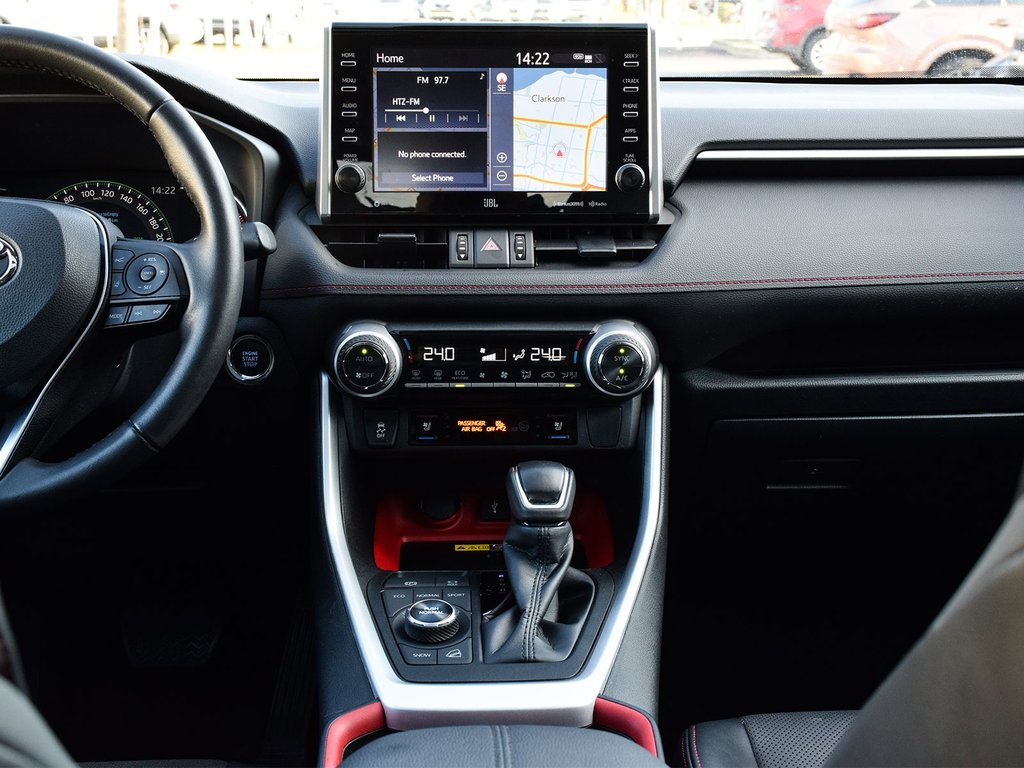 2022 Toyota RAV4 Trail in Mississauga, Ontario - 13 - w1024h768px