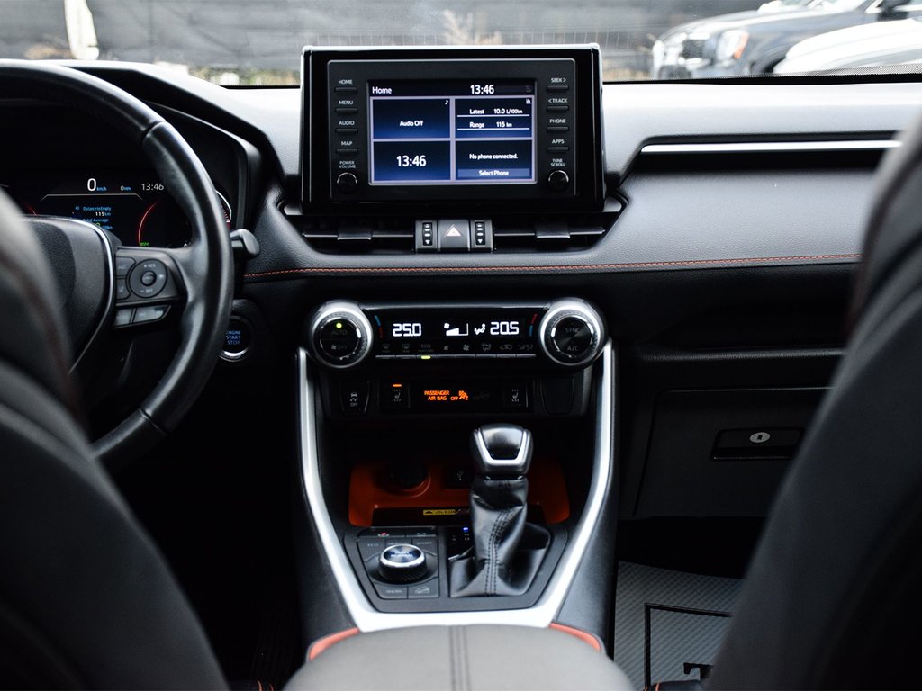 2022 Toyota RAV4 Trail in Mississauga, Ontario - 13 - w1024h768px