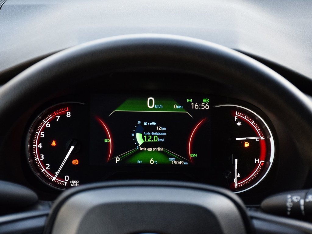 2023 Toyota RAV4 LE in Mississauga, Ontario - 17 - w1024h768px