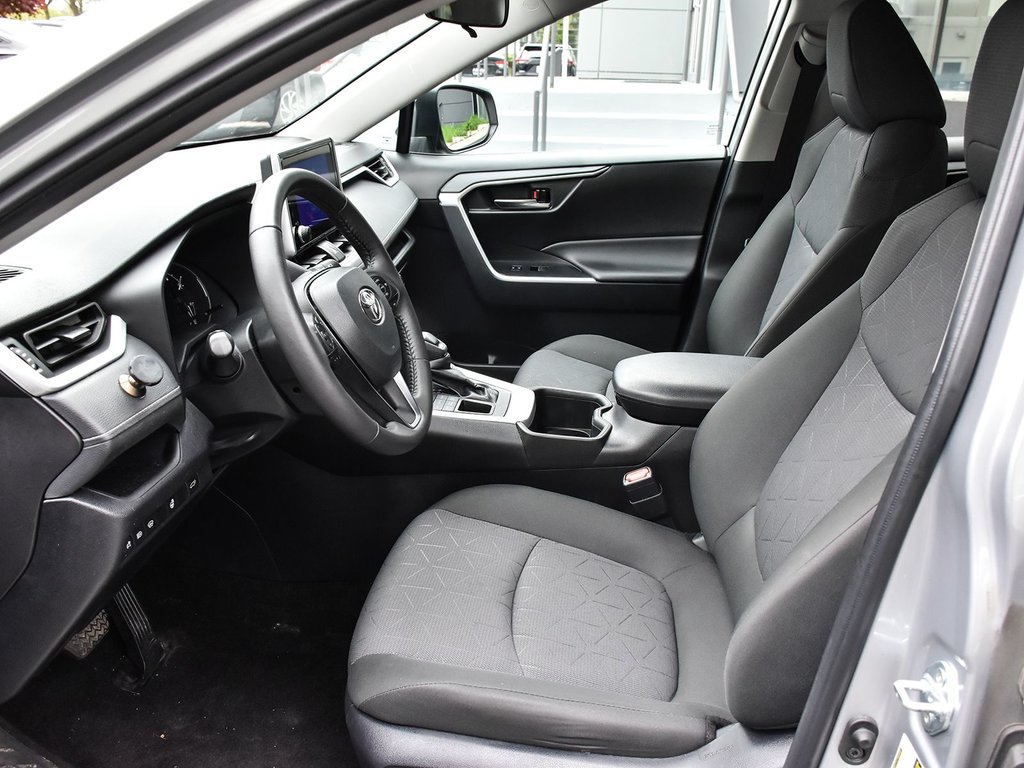 2024 Toyota RAV4 XLE AWD in Mississauga, Ontario - 8 - w1024h768px