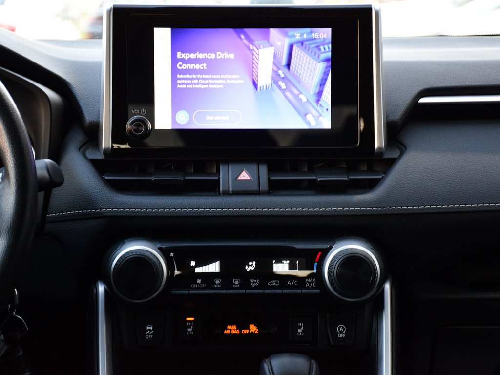 2024 Toyota RAV4 LE in Mississauga, Ontario - 13 - w1024h768px