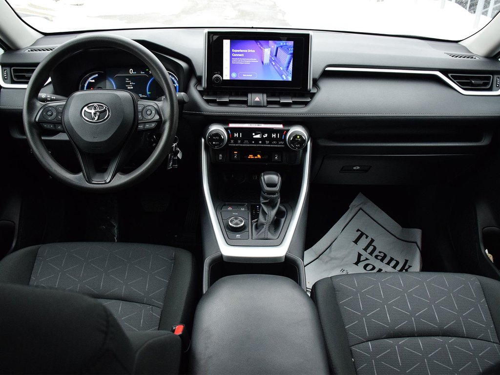 2024 Toyota RAV4 Hybrid LE in Mississauga, Ontario - 11 - w1024h768px