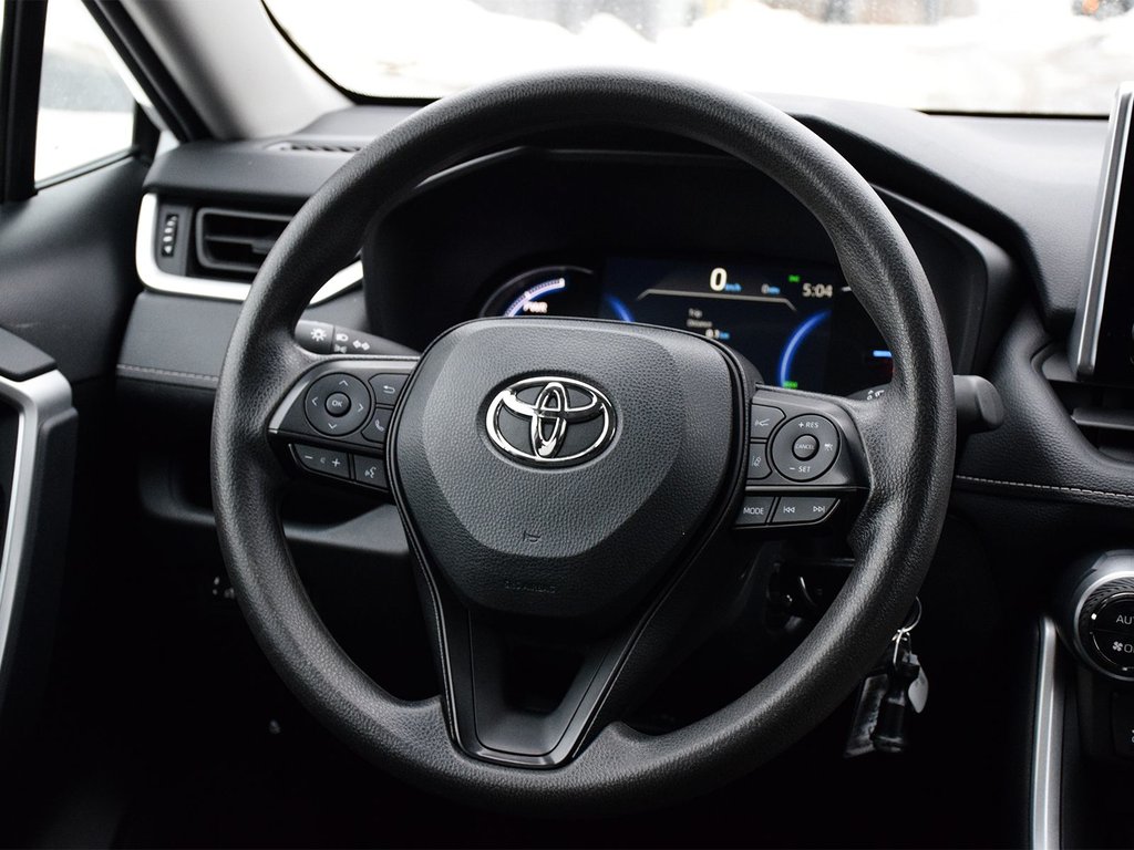 2024 Toyota RAV4 Hybrid LE in Mississauga, Ontario - 17 - w1024h768px