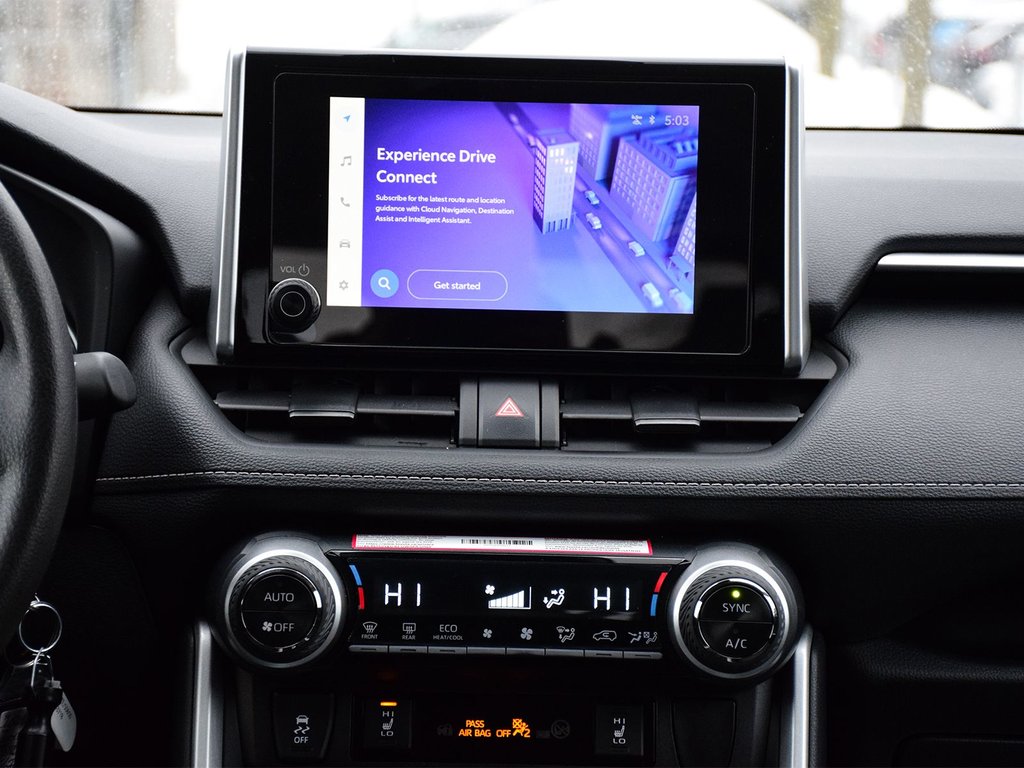 2024 Toyota RAV4 Hybrid LE in Mississauga, Ontario - 13 - w1024h768px