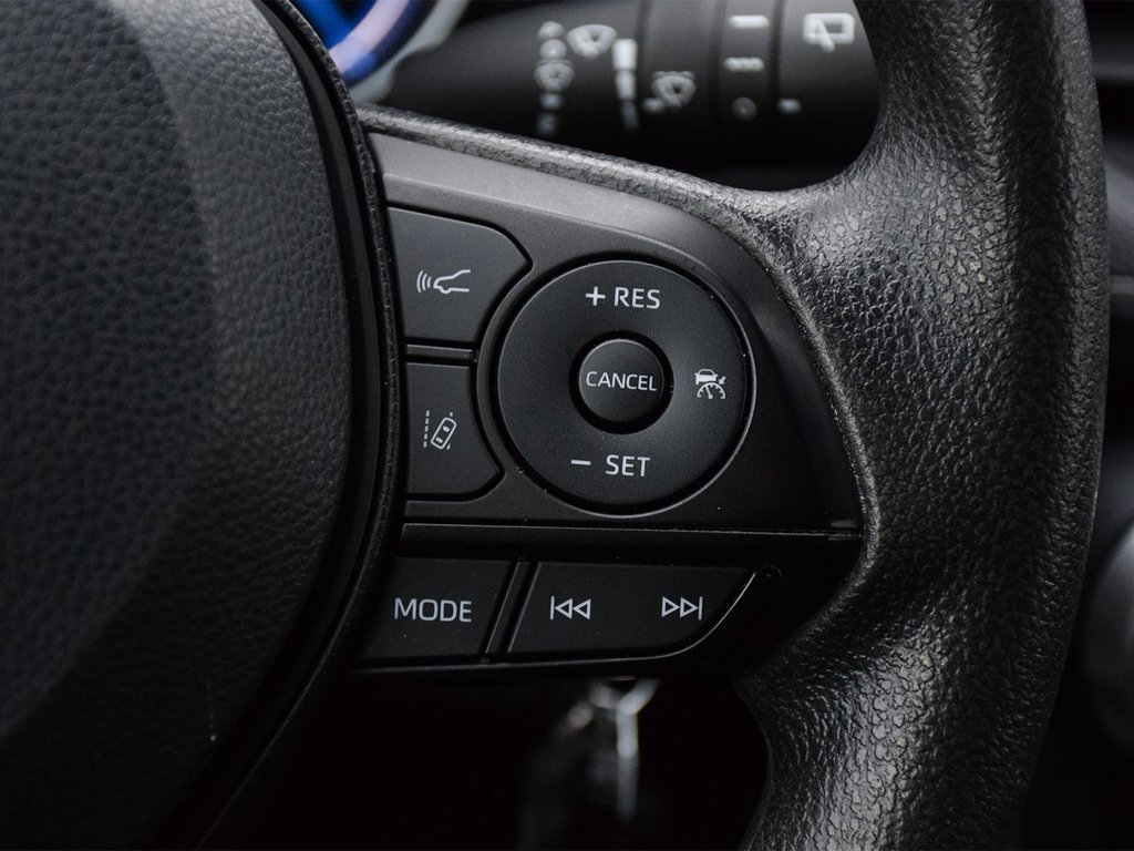 2024 Toyota RAV4 Hybrid LE in Mississauga, Ontario - 20 - w1024h768px