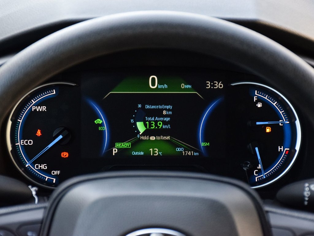 2025 Toyota RAV4 Hybrid LE in Mississauga, Ontario - 21 - w1024h768px