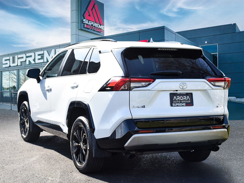 2025 Toyota RAV4 SE HYBRID AWD in Mississauga, Ontario - 5 - w1024h768px